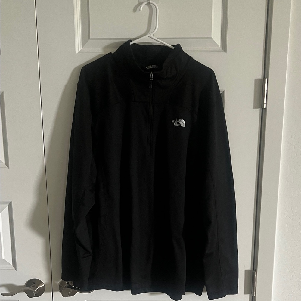 The North Face Black Men's Softshell Half-Zip Pullover